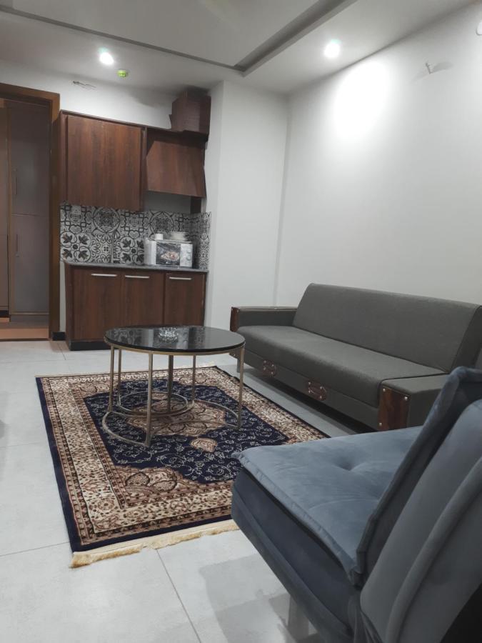 Northern Suites Bahria Town Rawalpindi Ngoại thất bức ảnh
