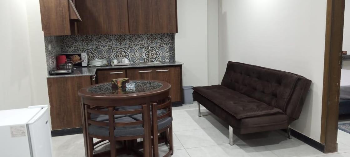 Northern Suites Bahria Town Rawalpindi Ngoại thất bức ảnh